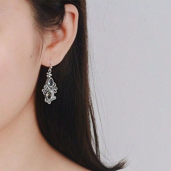 Vtg Style Teardrop Dangle Filigree Silver Earrings 2-Tone Rhinestone Drop Fshon - Picture 2 of 6